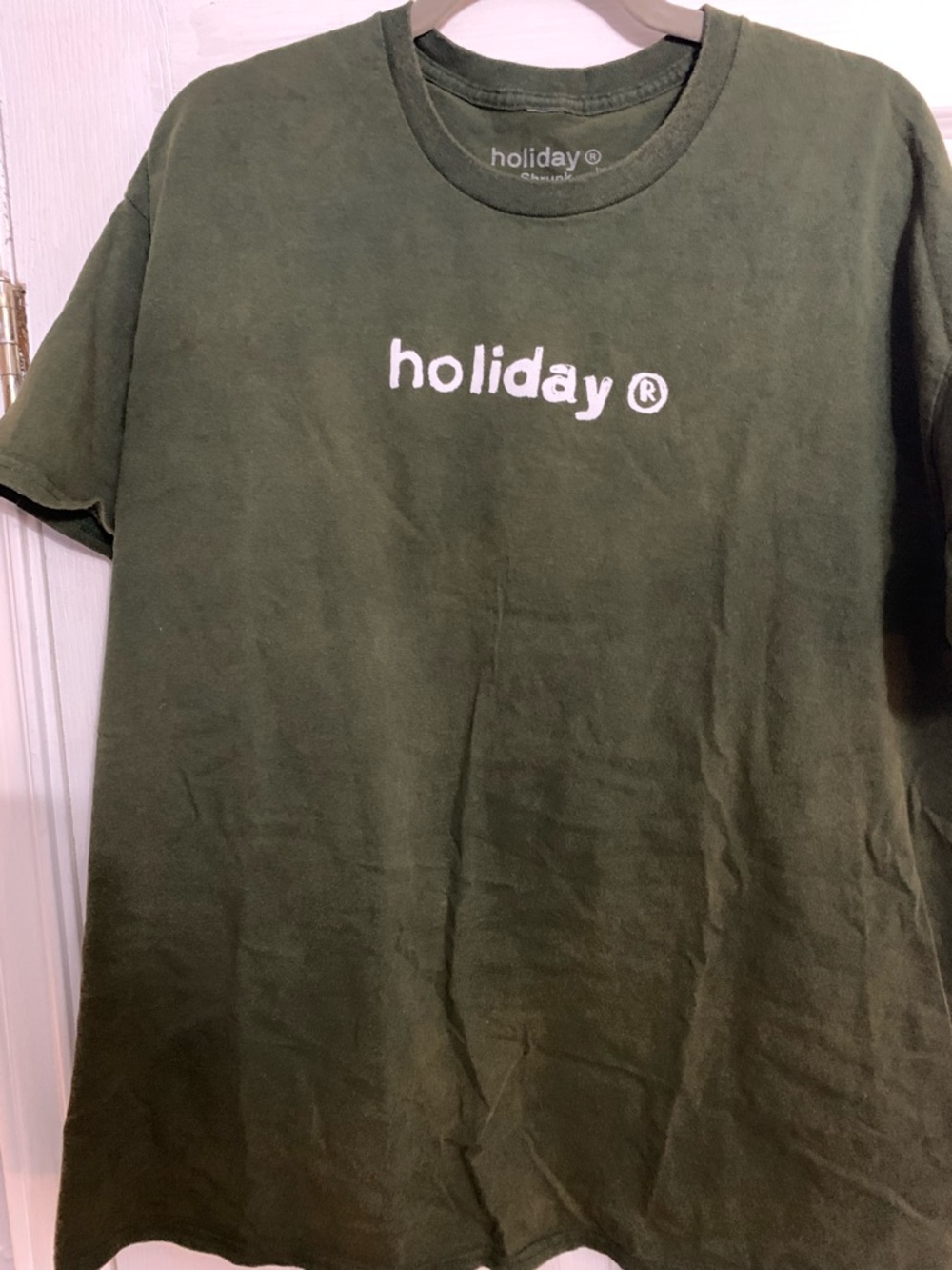Holiday Olive Green Tee XL
